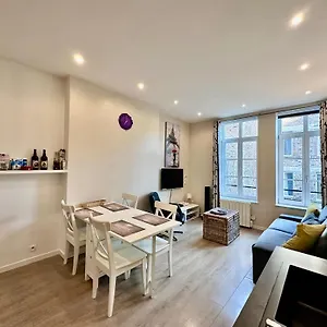 https://escalille-la-travia.lillehotels.org